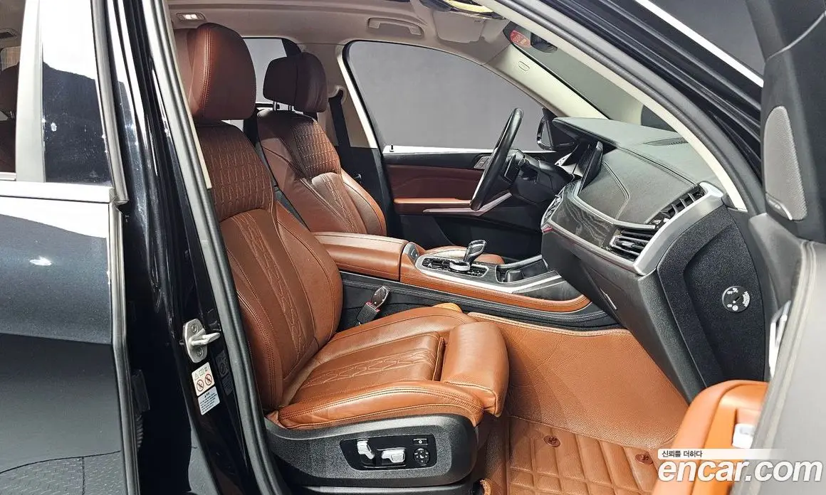 BMW X7 2020 3.0 автомат (гидро), фото 16