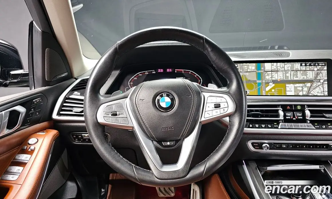 BMW X7 2020 3.0 автомат (гидро), фото 18
