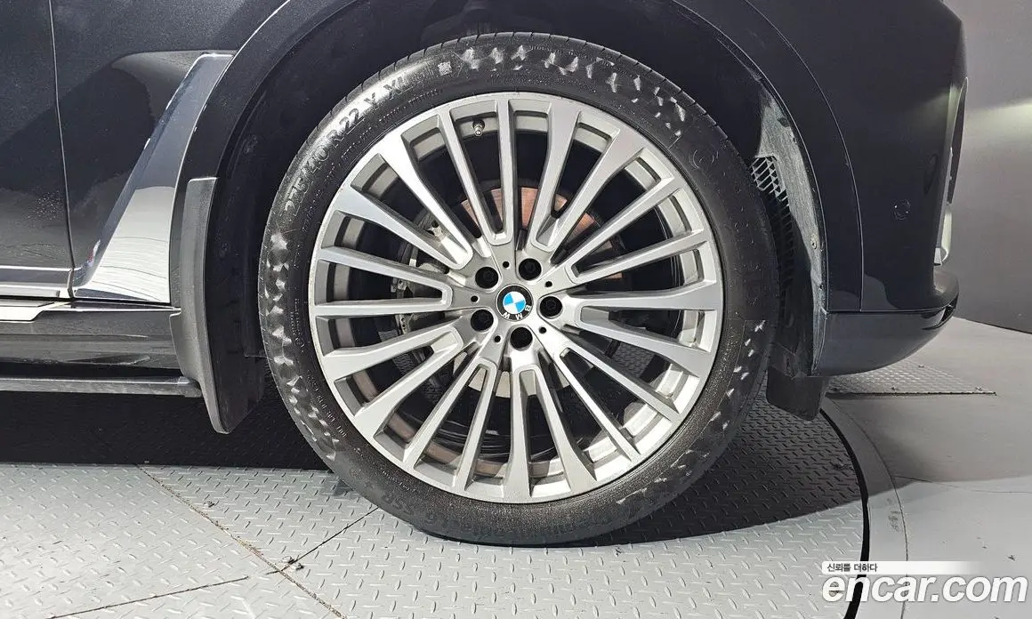 BMW X7 2020 3.0 автомат (гидро), фото 7