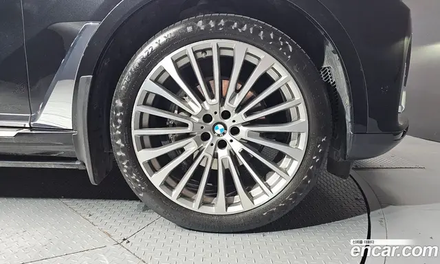 BMW X7 2020 3.0 автомат (гидро), миниатюра 7