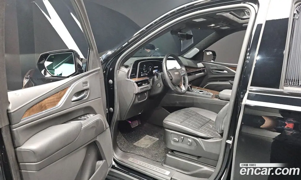Cadillac Escalade 2023 6.2 автомат (гидро), фото 13 Cadillac Escalade 2023 6.2 автомат (гидро), фото 13