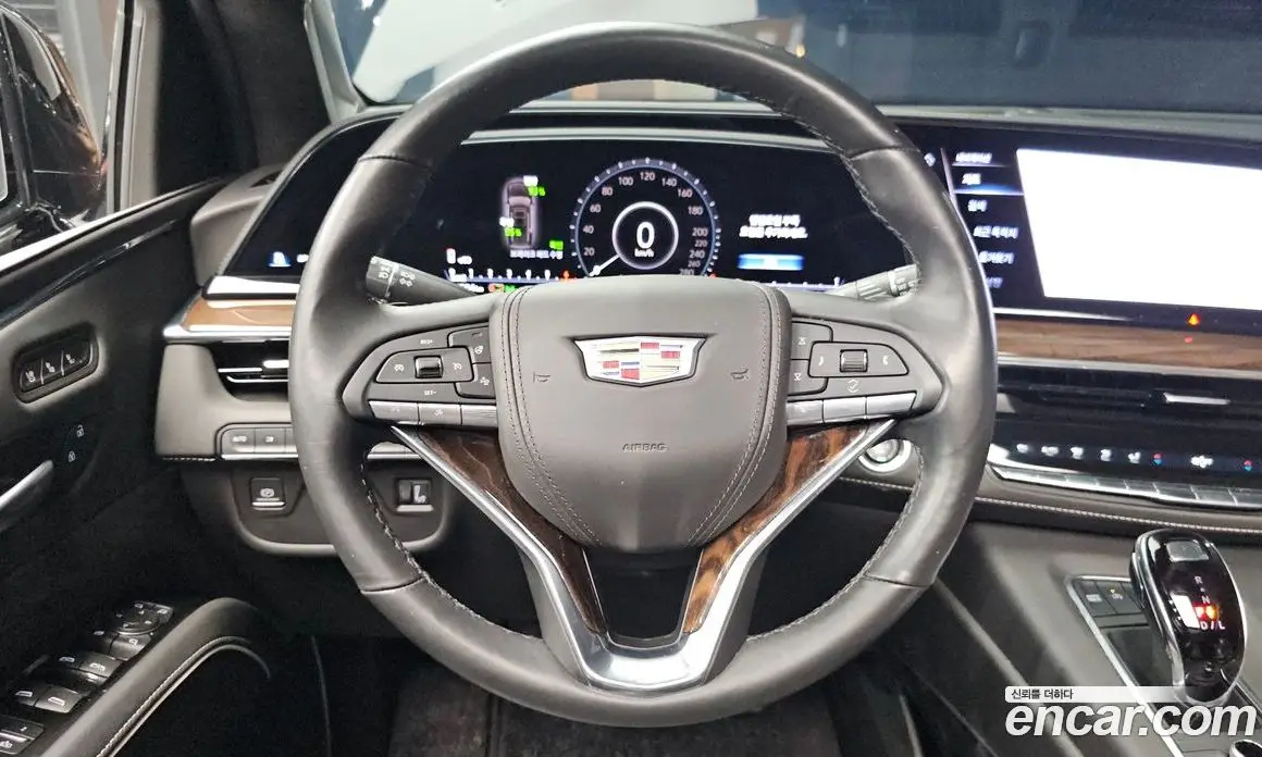 Cadillac Escalade 2023 6.2 автомат (гидро), фото 19 Cadillac Escalade 2023 6.2 автомат (гидро), фото 19