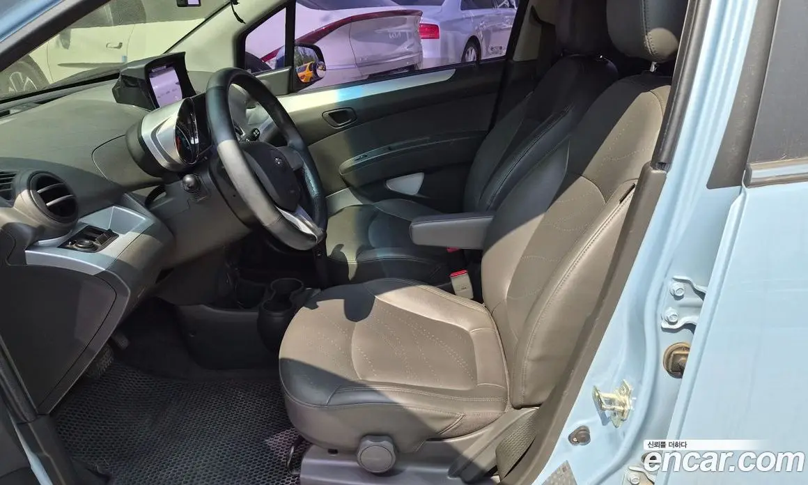 Chevrolet Spark 2013 1.0 автомат (гидро), фото 9