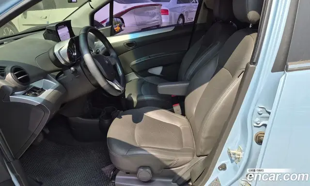 Chevrolet Spark 2013 1.0 автомат (гидро), миниатюра 9