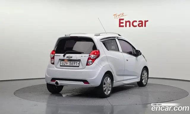 Chevrolet Spark 2014 1.0 автомат (гидро), миниатюра 2