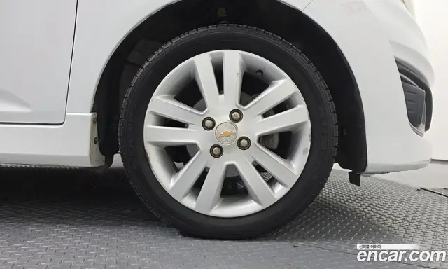 Chevrolet Spark 2014 1.0 автомат (гидро), миниатюра 7