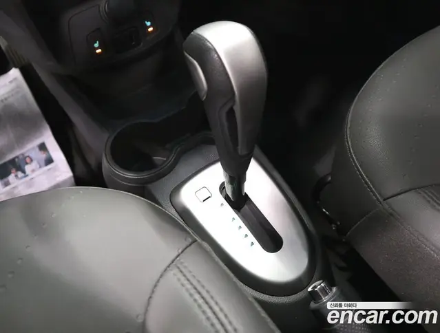 Chevrolet Spark 2015 1.0 автомат (гидро), миниатюра 10