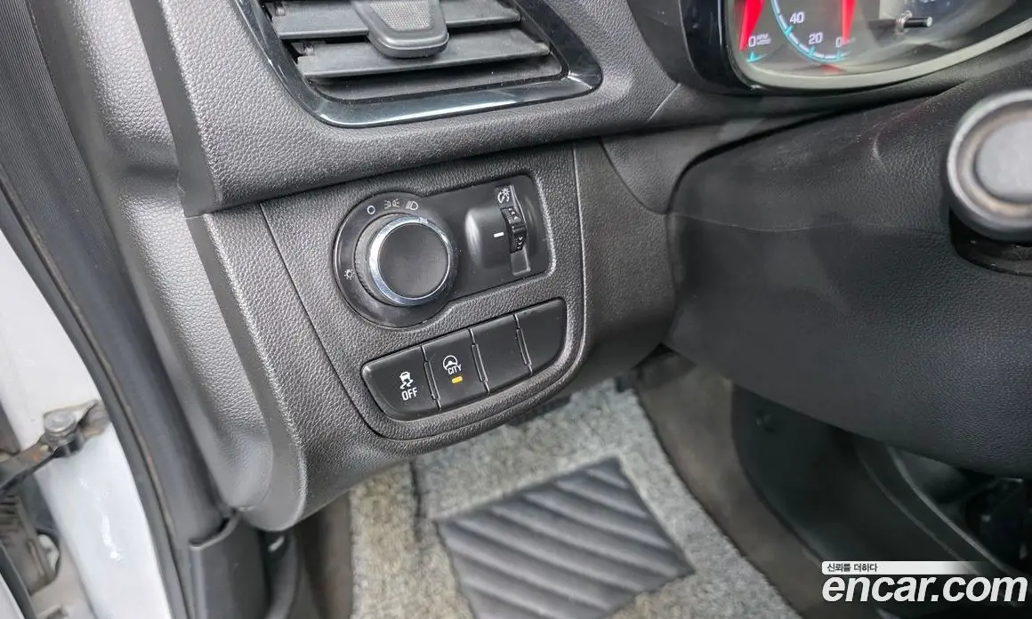 Chevrolet Spark 2015 1.0 автомат (гидро), фото 24