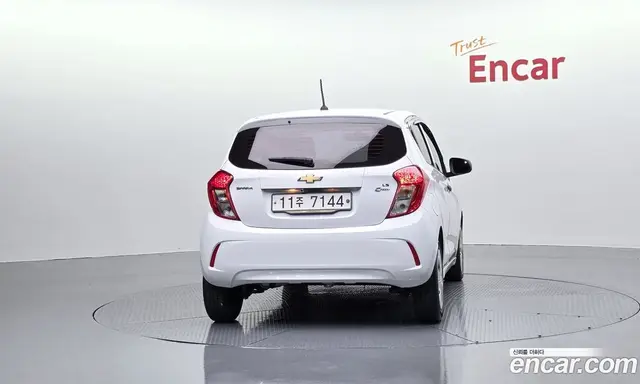 Chevrolet Spark 2015 1.0 автомат (гидро), миниатюра 4