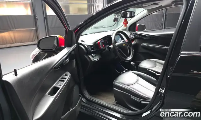 Chevrolet Spark 2016 1.0 автомат (гидро), миниатюра 10