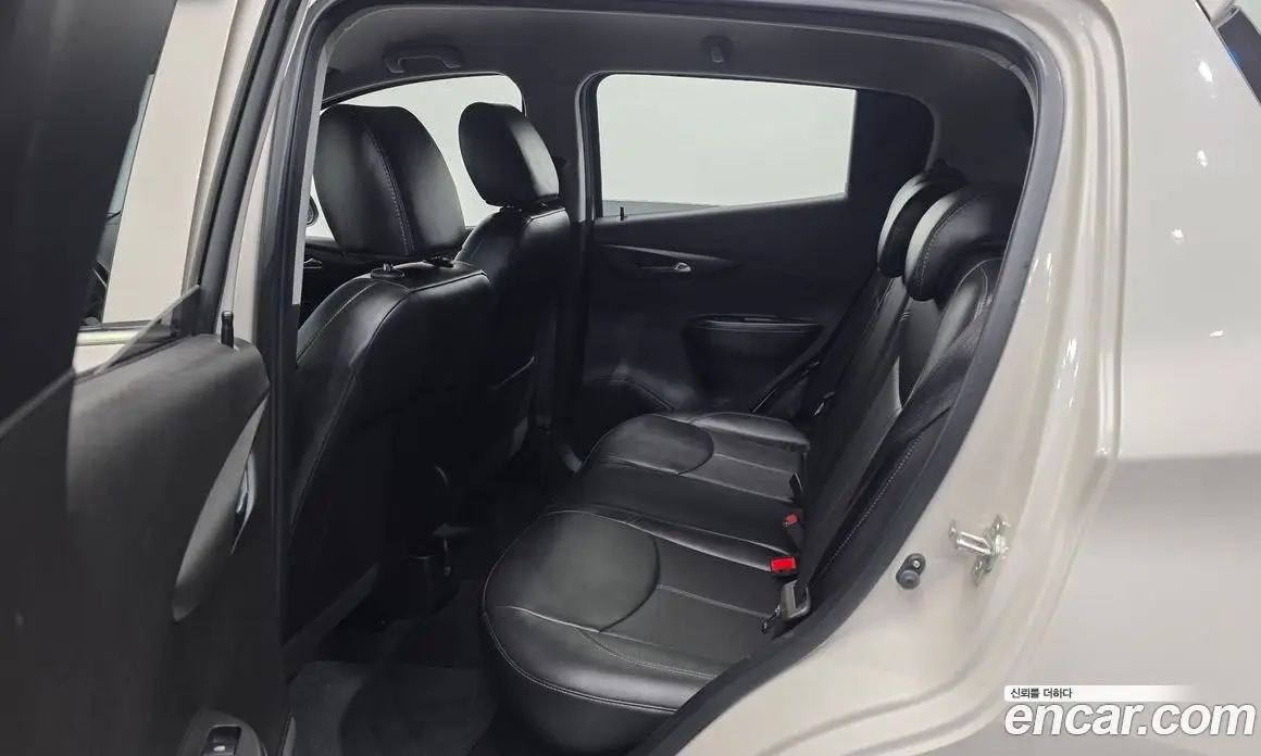 Chevrolet Spark 2017 1.0 автомат (гидро), фото 18