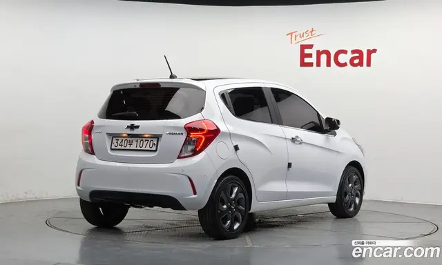 Chevrolet Spark 2021 1.0 автомат (гидро), миниатюра 2