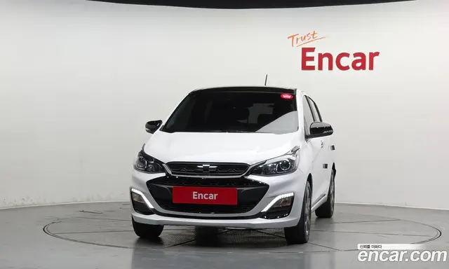 Chevrolet Spark 2021 1.0 автомат (гидро), миниатюра 3