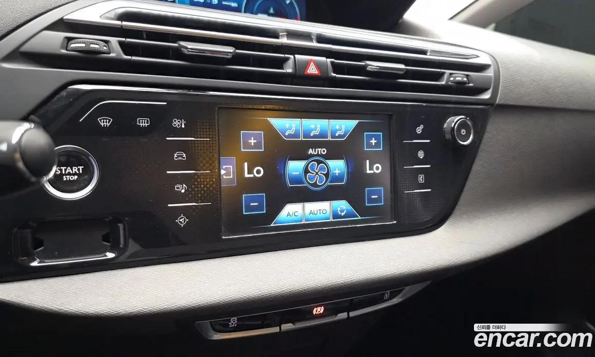 Citroen C4 Picasso 2015 2.0 автомат (гидро), фото 16 Citroen C4 Picasso 2015 2.0 автомат (гидро), фото 16