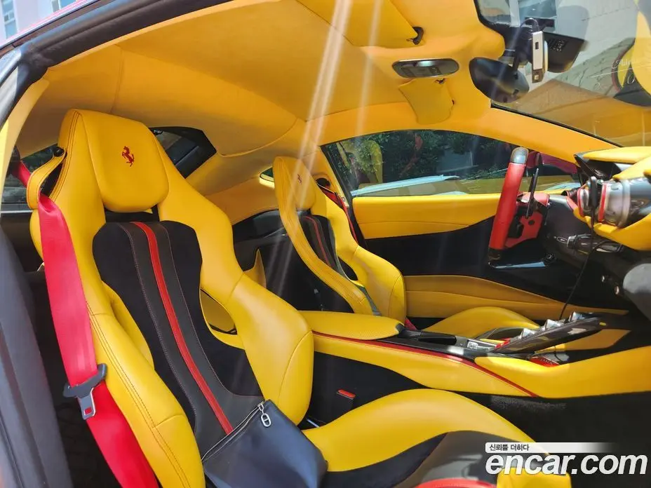 Ferrari 812 2018 6.5 автомат (гидро), фото 12