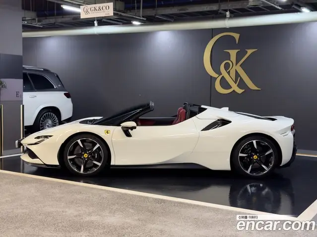 Ferrari SF90 2023 4.0 автомат (гидро), миниатюра 3 Ferrari SF90 2023 4.0 автомат (гидро), миниатюра 3