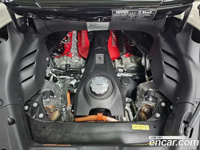 Ferrari SF90 2023 4.0 автомат (гидро), миниатюра 6 Ferrari SF90 2023 4.0 автомат (гидро), миниатюра 6