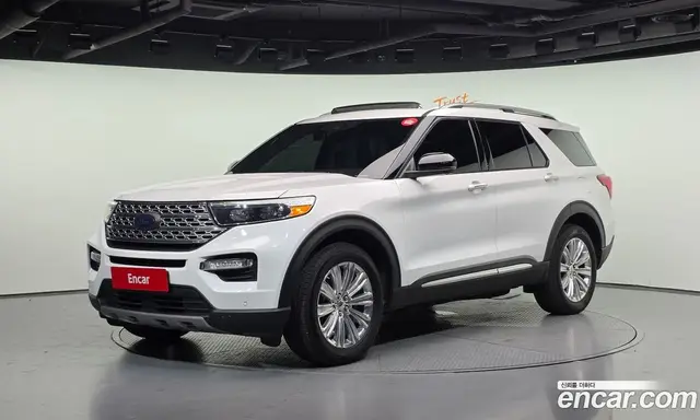 Ford Explorer, 2021, 135 800 км