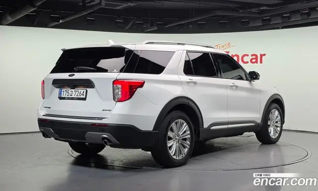 Ford Explorer 2021 2.3 автомат (гидро), миниатюра 2