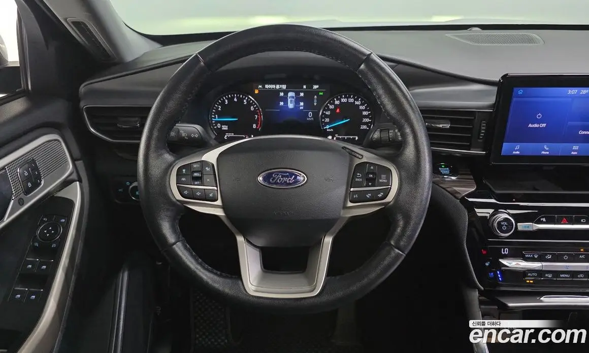 Ford Explorer 2021 2.3 автомат (гидро), фото 13