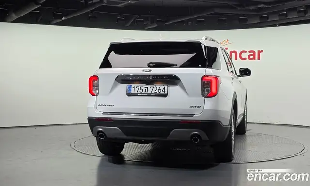 Ford Explorer 2021 2.3 автомат (гидро), миниатюра 4