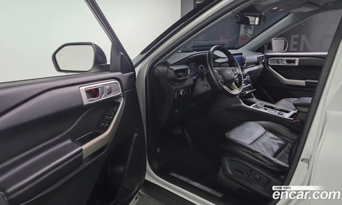 Ford Explorer 2021 2.3 автомат (гидро), фото 10