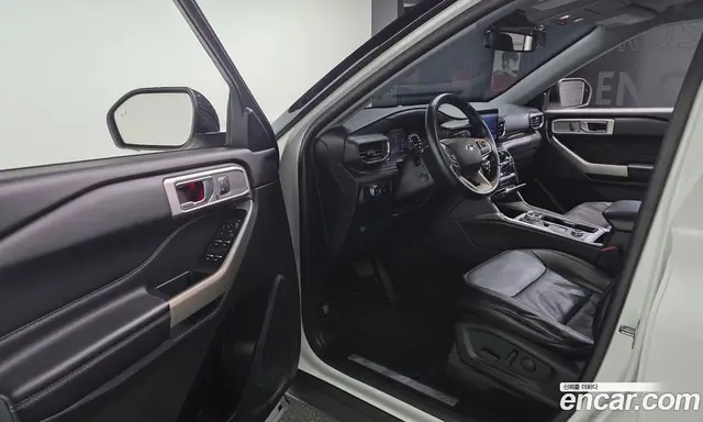 Ford Explorer 2021 2.3 автомат (гидро), миниатюра 10