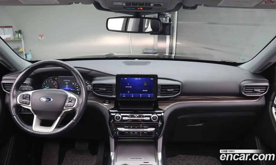 Ford Explorer 2022 3.3 автомат (гидро), фото 15