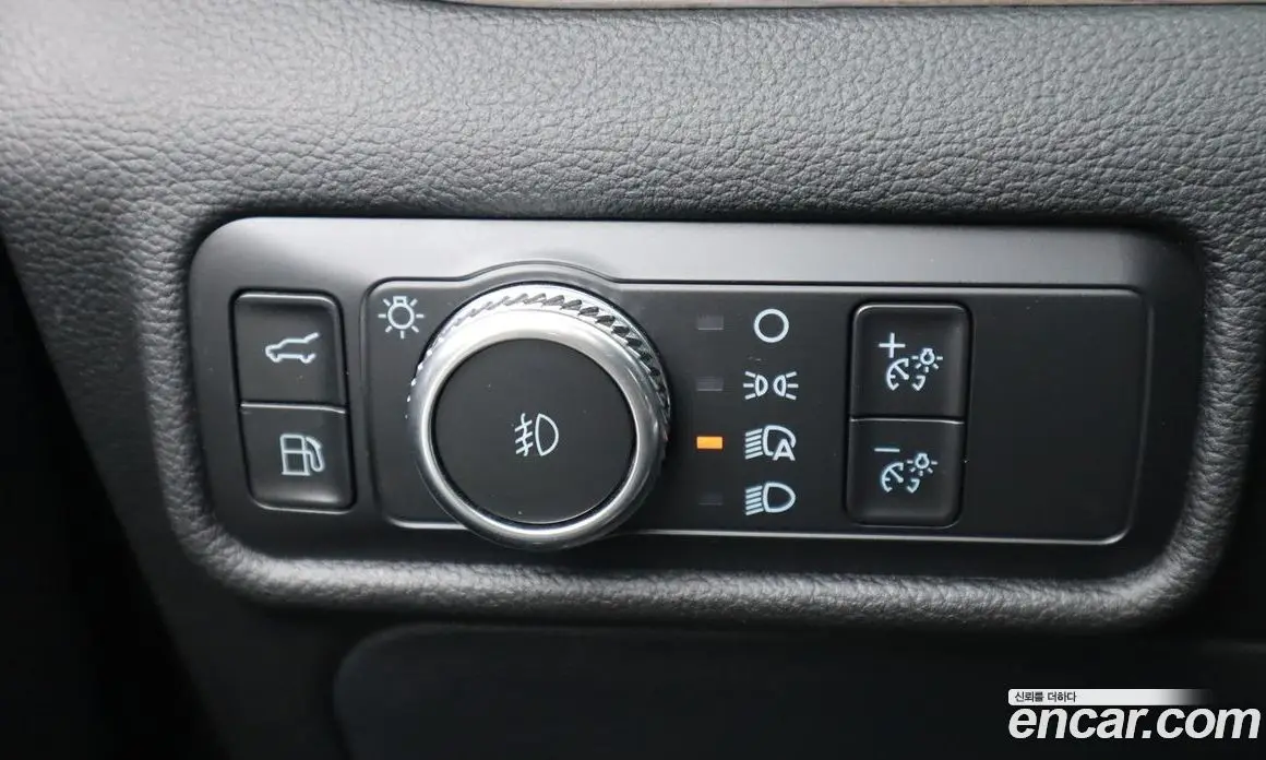 Ford Explorer 2022 3.3 автомат (гидро), фото 17
