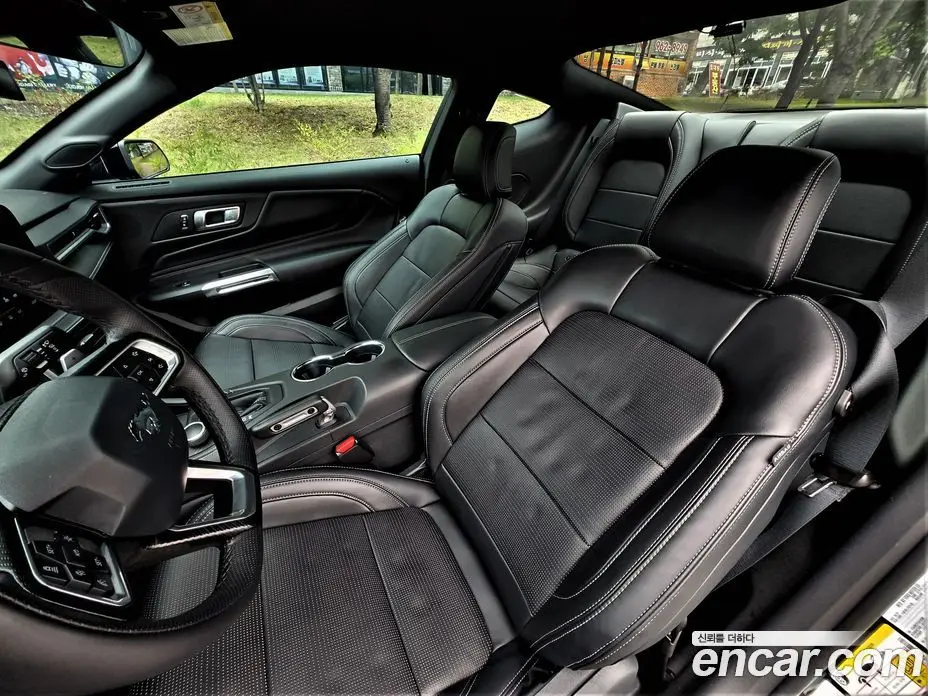 Ford Mustang 2025 5.0 автомат (гидро), фото 10