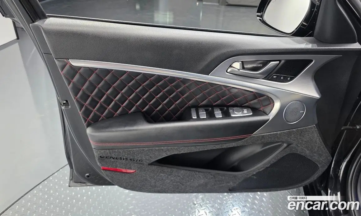 Genesis G70 2019 2.0 автомат (гидро), фото 14