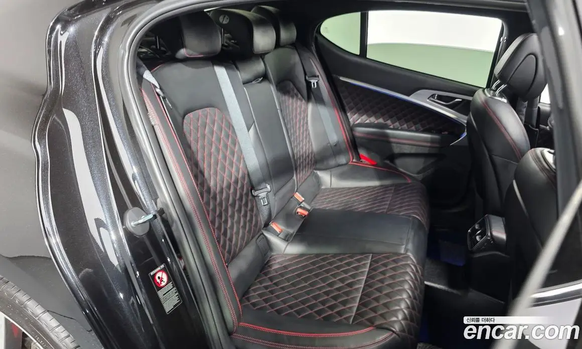 Genesis G70 2019 2.0 автомат (гидро), фото 17