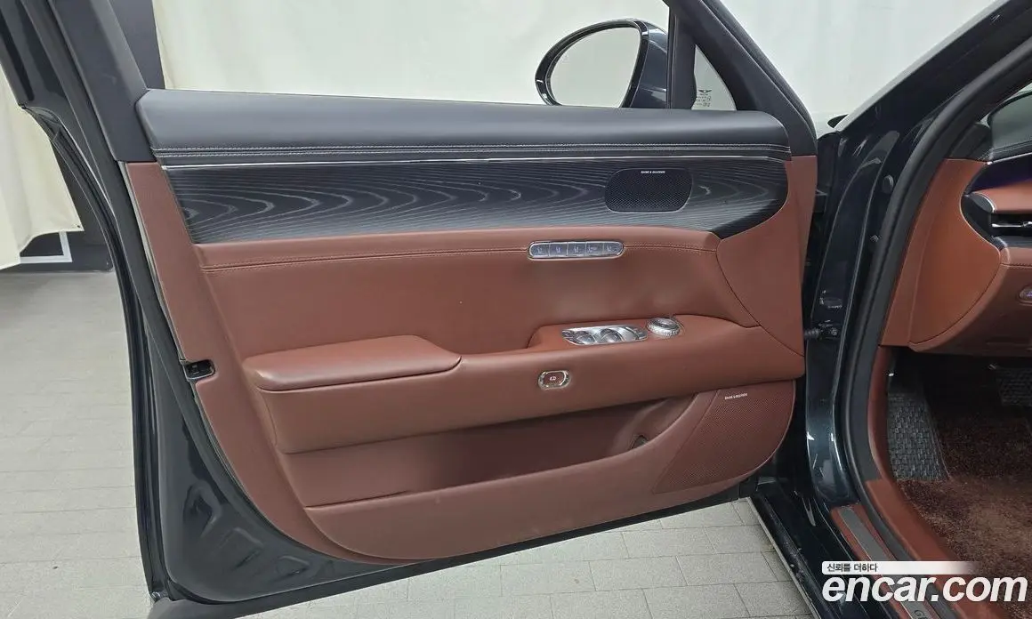 Genesis G90 2023 3.5 автомат (гидро), фото 14