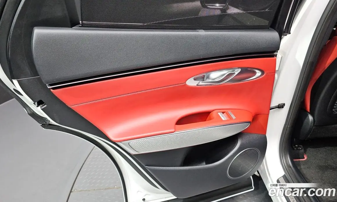 Genesis GV70 2021 2.5 автомат (гидро), фото 15