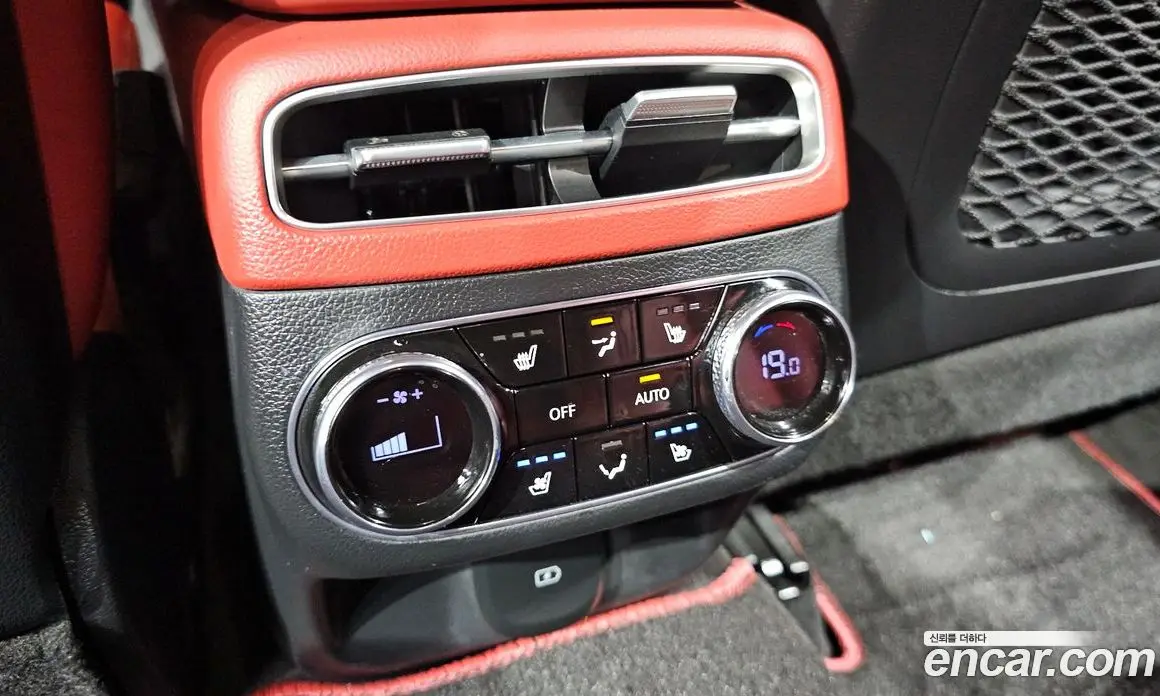 Genesis GV70 2021 2.5 автомат (гидро), фото 28