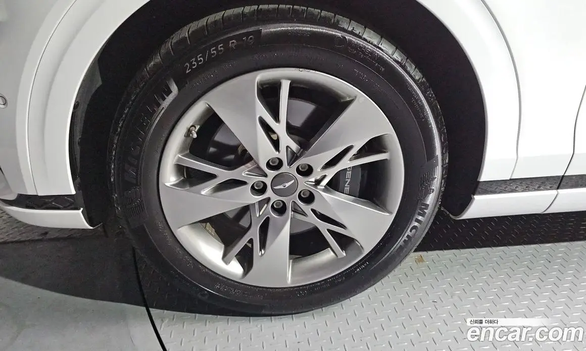 Genesis GV70 2021 2.5 автомат (гидро), фото 5