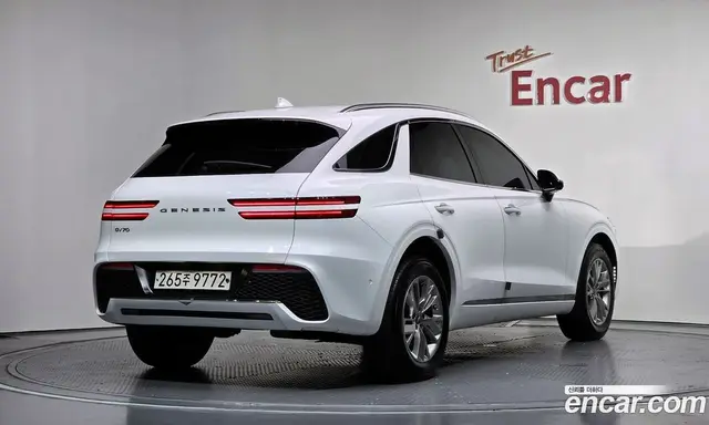 Genesis GV70 2021 2.2 автомат (гидро), миниатюра 2