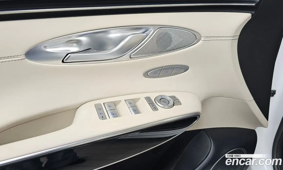 Genesis GV70 2021 2.2 автомат (гидро), фото 32