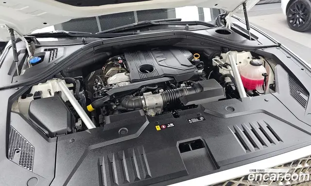Genesis GV70 2021 2.2 автомат (гидро), миниатюра 6