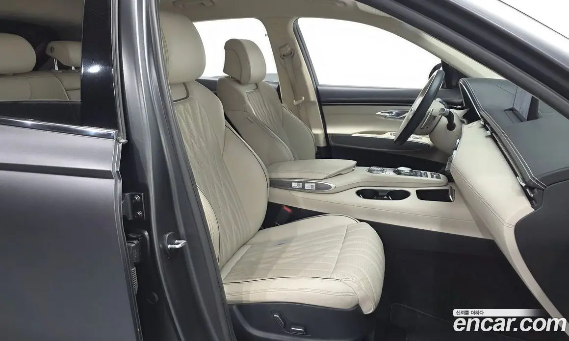 Genesis GV70 2021 2.5 автомат (гидро), фото 18
