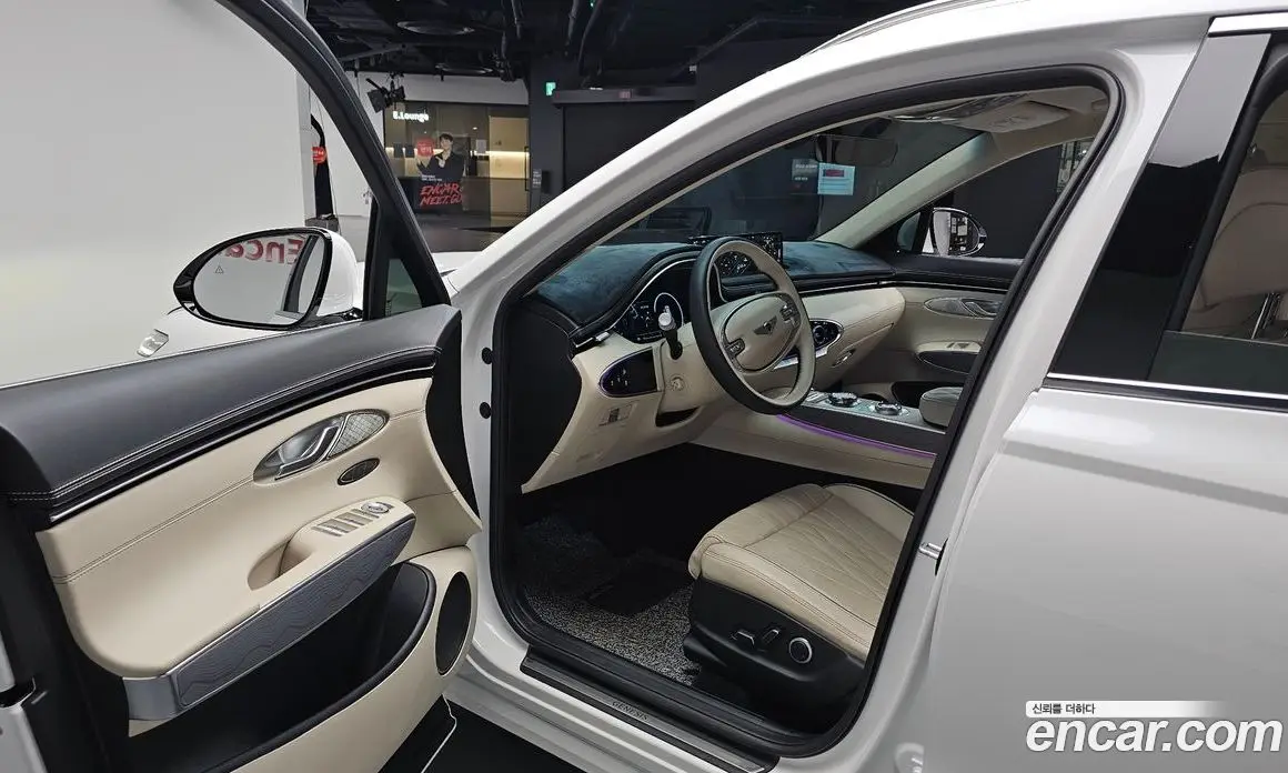 Genesis GV70 2023 2.5 автомат (гидро), фото 12