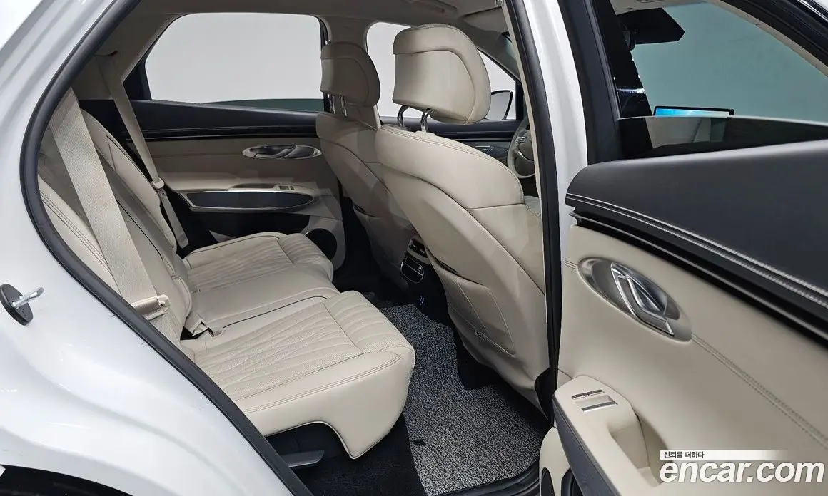 Genesis GV70 2023 2.5 автомат (гидро), фото 16