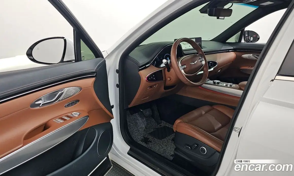 Genesis GV70 2023 2.5 автомат (гидро), фото 13