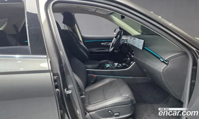 Genesis GV70 2024 2.5 автомат (гидро), миниатюра 11
