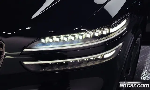 Genesis GV70 2024 2.5 автомат (гидро), миниатюра 8
