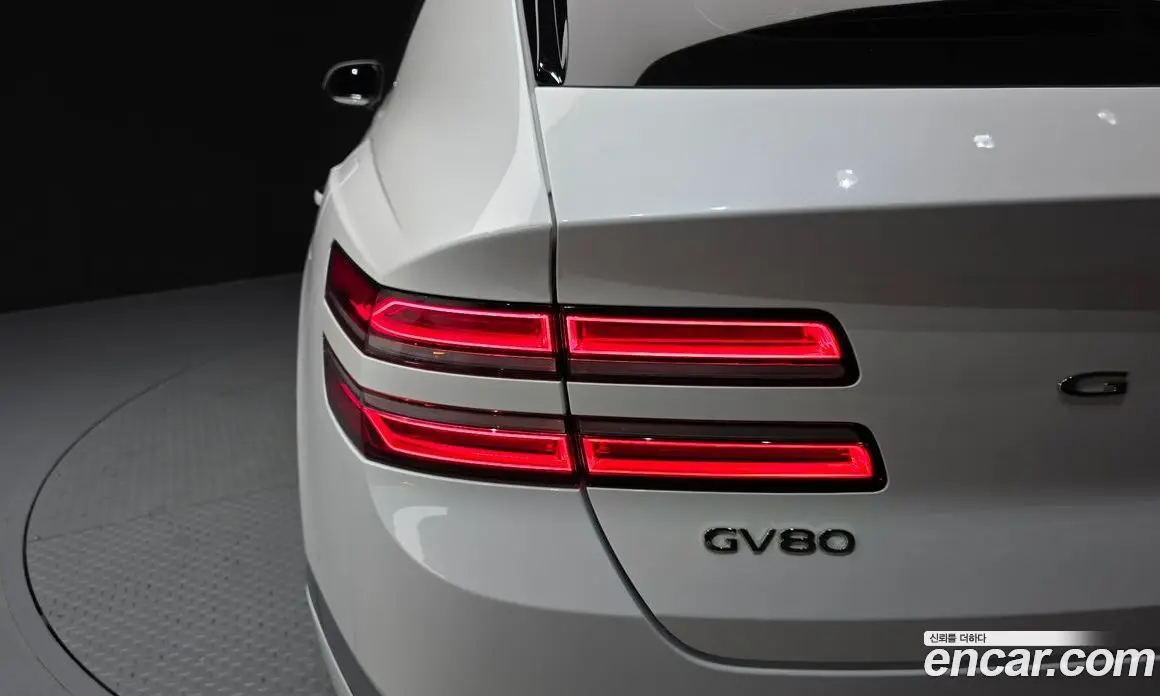 Genesis GV80 2023 2.5 автомат (гидро), фото 9