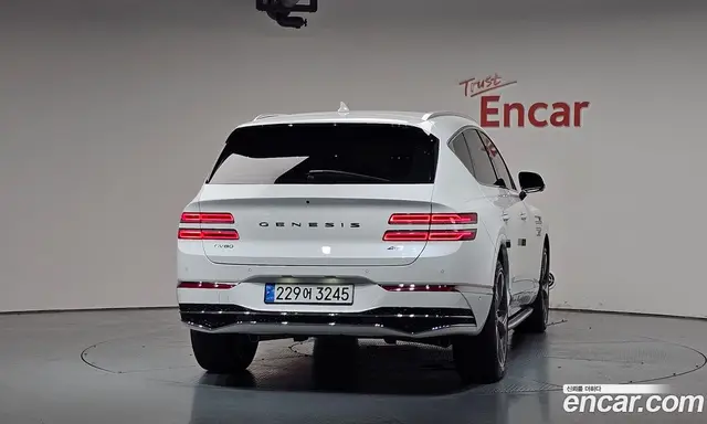 Genesis GV80 2024 2.5 автомат (гидро), миниатюра 3