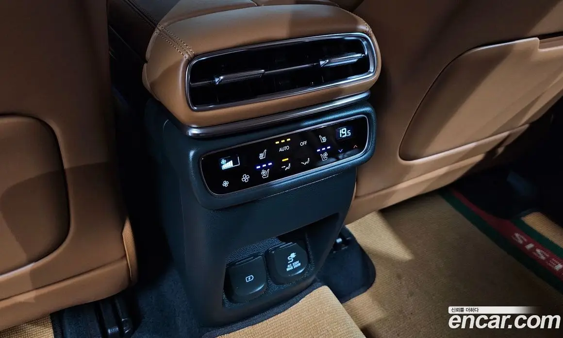 Genesis GV80 2024 2.5 автомат (гидро), фото 24