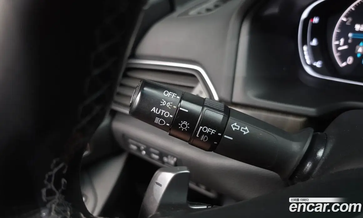 Honda Accord 2018 2.0 автомат (гидро), фото 33
