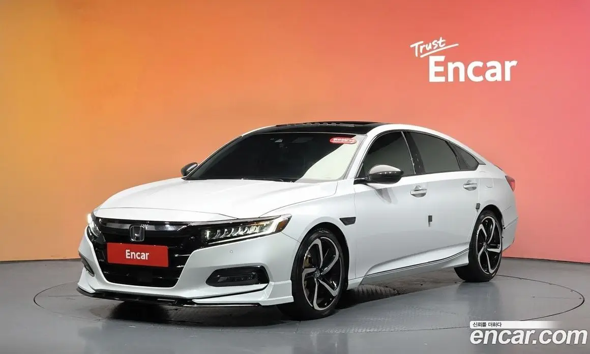 Honda Accord 2018 2.0 автомат (гидро), фото 34